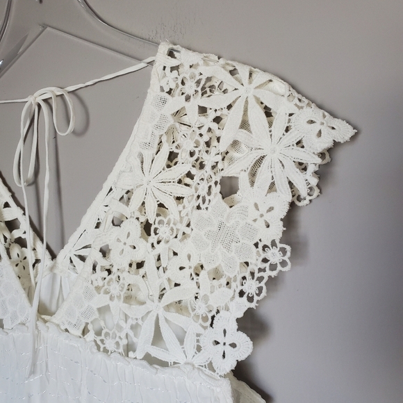 Johnny Was White Jude Crochet V Neck Blouse NWOT - Picture 5 of 11